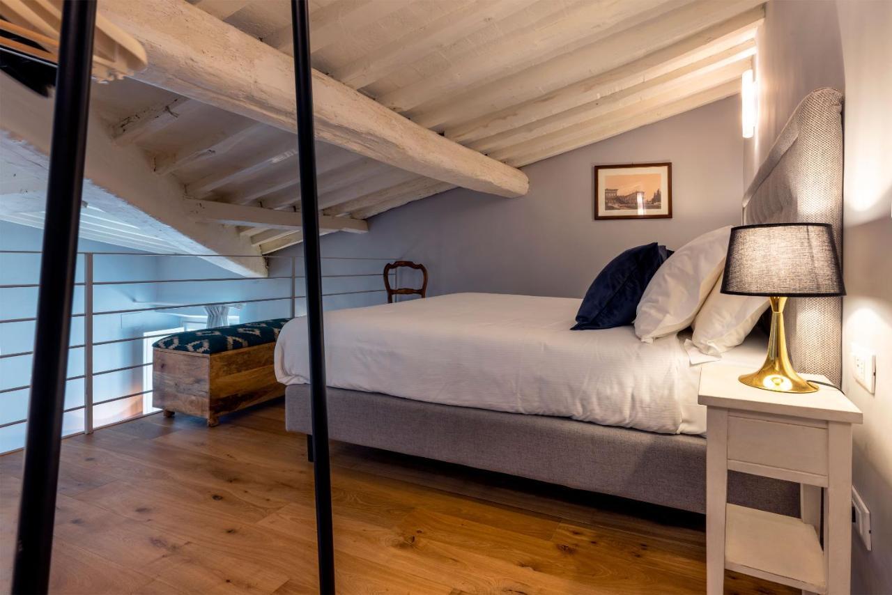 Apartment Genteel Piazza Pitti Florenz